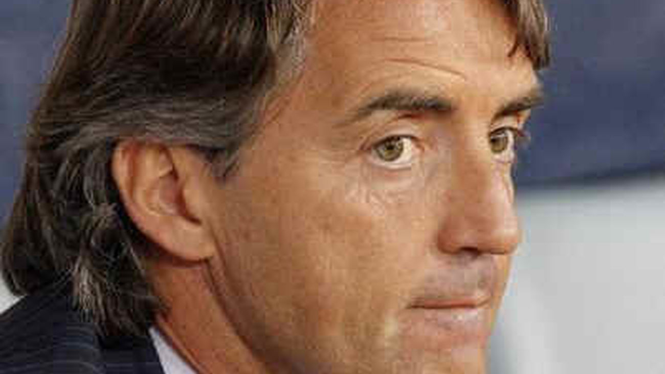 Mancini confirma el interés del City por Agüero