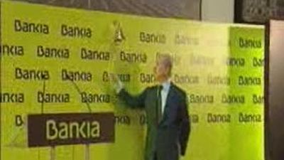 Bankia aguanta su primer día en Bolsa y cierra en tablas