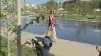 Madrid Río estrena bar, con tumbonas