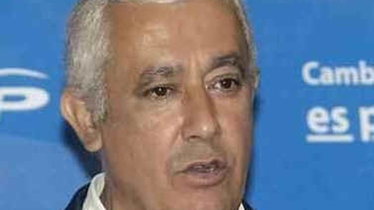 Arenas dice que intervención de la CAM "se ha hecho tarde y mal"