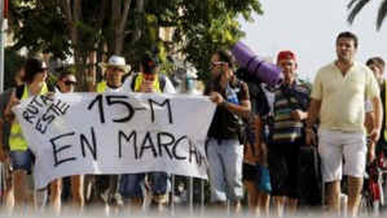 Los más de 500 caminantes "indignados" procedentes de toda España se reúnen este sábado en la Puerta del Sol