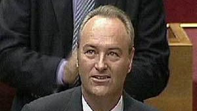 Fabra jura su cargo y se marca como objetivo que se hable sólo "en positivo" de la Comunitat