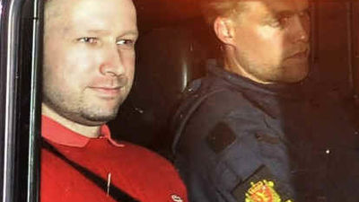 La Fiscalía noruega acusa a Breivik de terrorismo y homicidios voluntarios