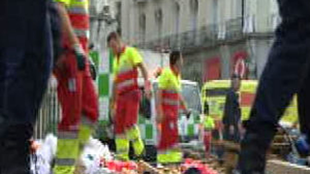 La policía desalojó a los "indignados" acampados en el Paseo del Prado y Sol
