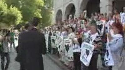 Indignación entre las víctimas del terrorismo por el nuevo gesto de Bildu hacia ETALa AVT lamenta la "permisividad" del Gobiern