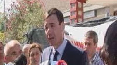 Gómez exige a Aguirre que desarrolle el plan  regional de rehabilitación de vivienda y "no derroche dinero"