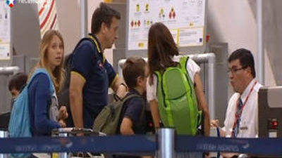 Los turistas siguen con sus planes de vacaciones en Londres y no hay devolución pasajes