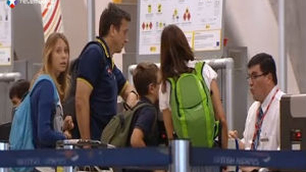 Los turistas siguen con sus planes de vacaciones en Londres y no hay devolución pasajes