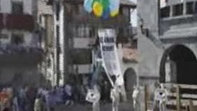 El Gobierno de Navarra abre una investigación por la exhibición de fotos de etarras en Leitza