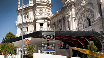 Unas 200.000 personas asisten en Cibeles al acto religioso del Camino Neocatecumenal