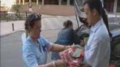 Miles de pancartas y balconeras para recibir a Benedicto XVI