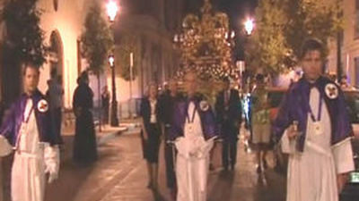 Todos los pasos que participarán hoy en el Via  Crucis ya están en Madrid y se pueden visitar