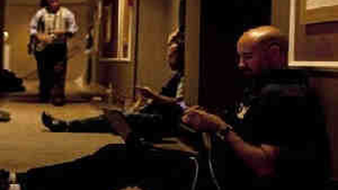 Liberan a los periodistas extranjeros retenidos en Trípoli por tropas de Gadafi