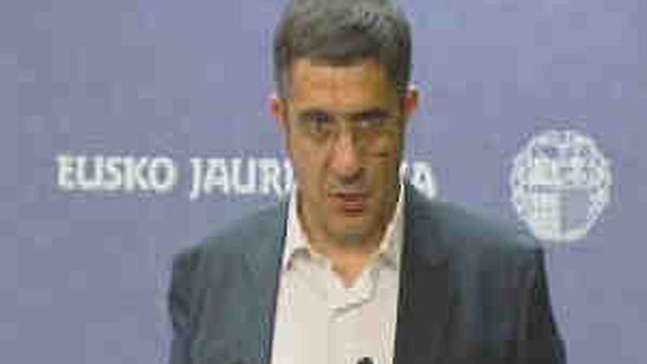 Patxi López dice que el final de ETA no debe tener "regateos"