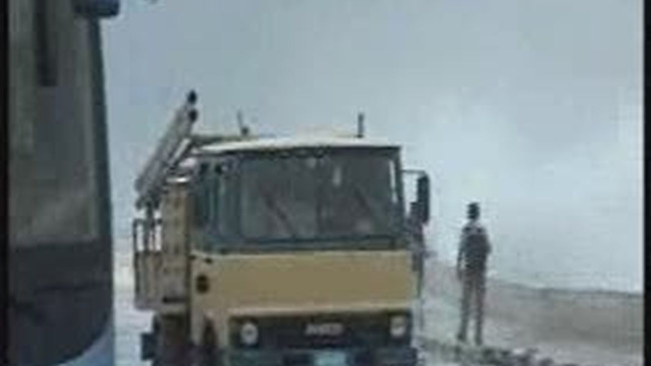 Irene se dirige a las costas de EEUU convertido en un super huracán