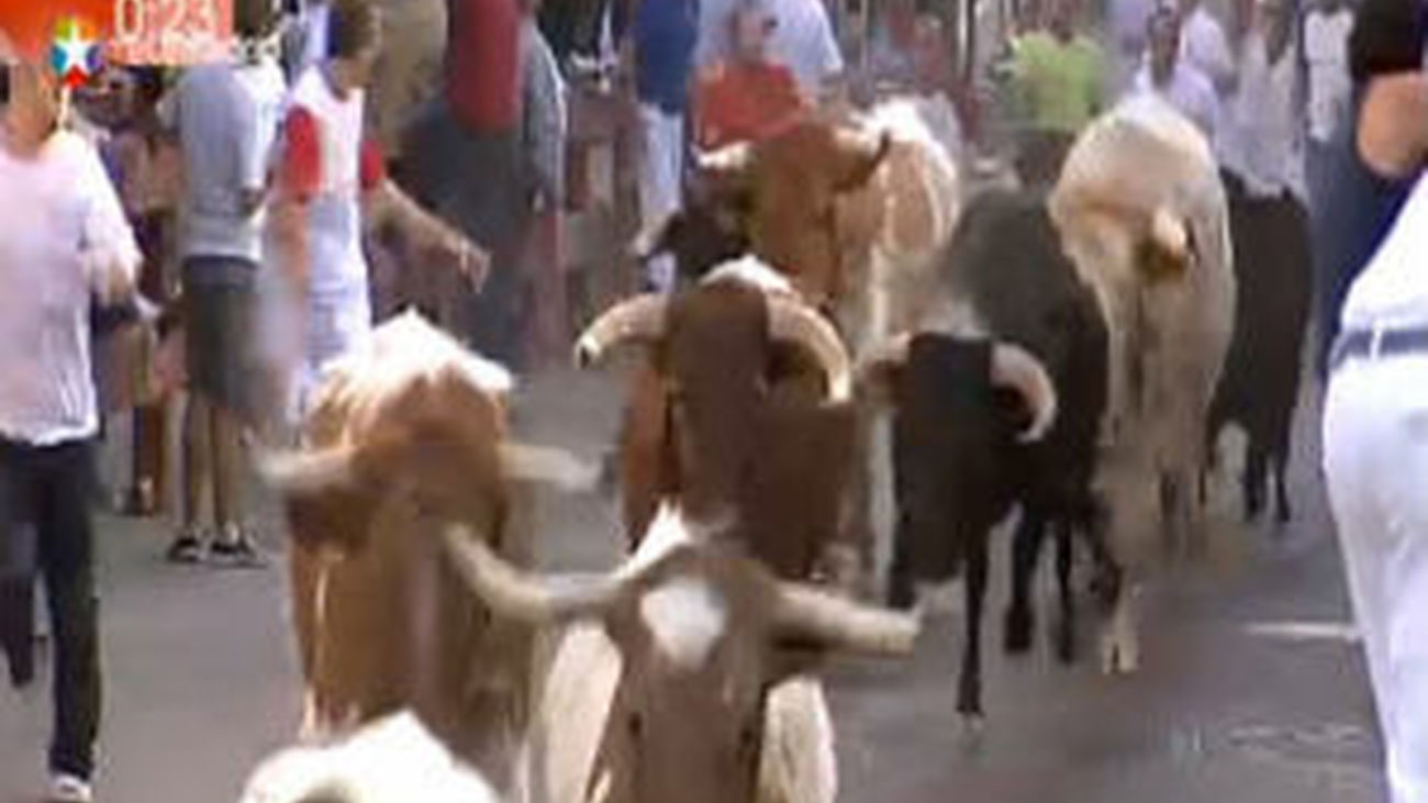 Cuatro heridos, uno por asta de toro, en el primer encierro fiestas San Sebastián de los Reyes