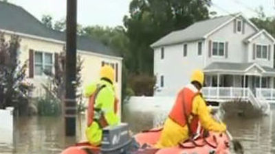 EEUU se recupera de los efectos de Irene que podrían prolongarse "semanas"