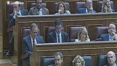 El Congreso aprueba tramitar la reforma constitucional con votos PSOE, PP y UPN