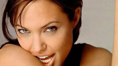 Angelina Jolie descarta que se vaya a casar o volver a adoptar por el momento