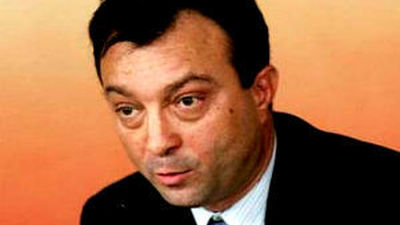 Cobo sigue grave en la Unidad de Medicina  Intensiva con "evolución neurológica favorable"