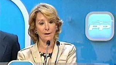 Esperanza Aguirre pedirá que los funcionarios le den ideas para saber de dónde ahorrar