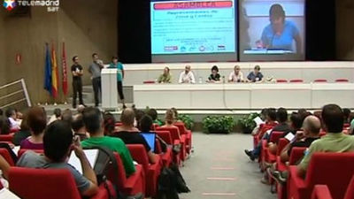 Los sindicatos convocan otra huelga en la enseñanza madrileña  durante la campaña electoral