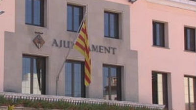 Albiol suspende el acto institucional de la Diada en Badalona al no asistir la oposición