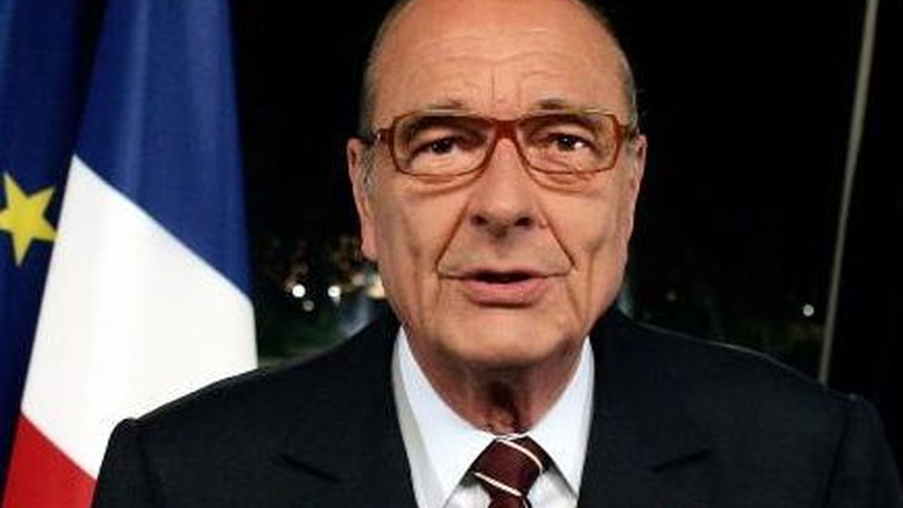 Nuevo escándalo planea sobre Chirac por supuesto tráfico de fondos africanos