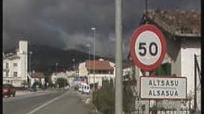 El Gobierno de Navarra investiga el vídeo de Alsasua que denigra al Rey y las fuerzas de seguridad