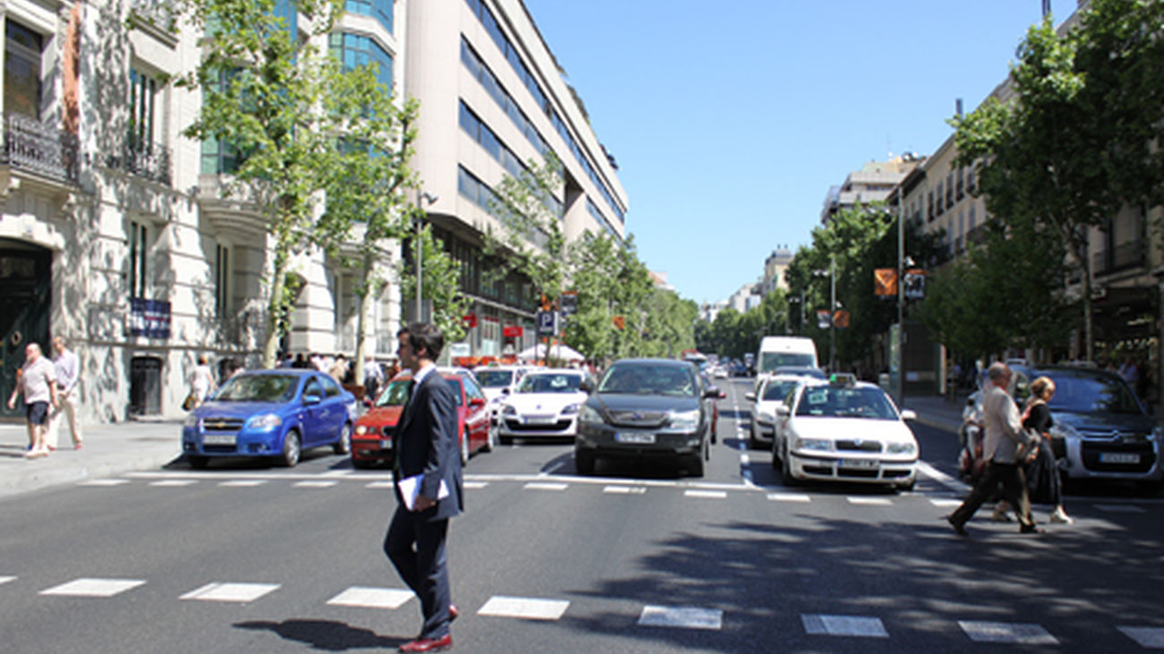 Zapatos gigantes tomarán la calle Serrano de Madrid