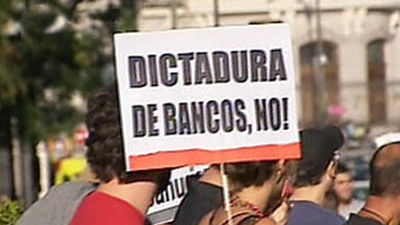 Miles de afectados por la hipoteca se manifiestan en toda España