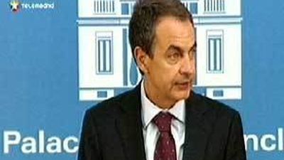 Zapatero convoca elecciones el 20N confiando en superar pronto la crisis