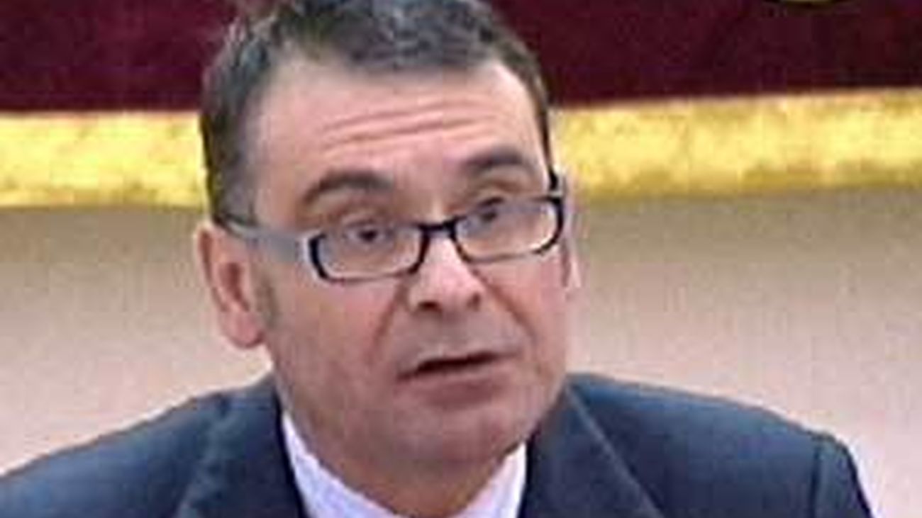 El Ayuntamiento de Parla entrega al comité de empresa una lista con 70 despidos