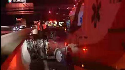 Muere un hombre al colisionar su coche frontalmente con  en el de un kamikaze  M-40