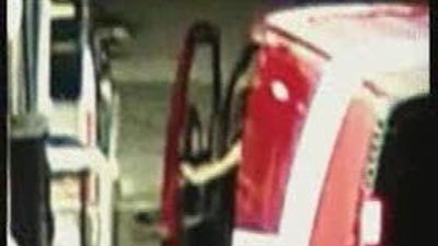 Una niña de 9 años conduce en Estados Unidos el coche de su padre ebrio