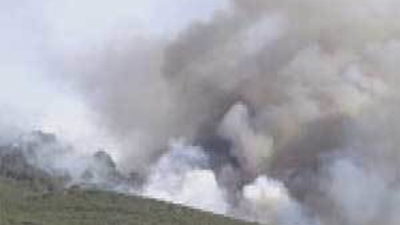 Un incendio permanece activo en Galicia y 15 han sido controlados