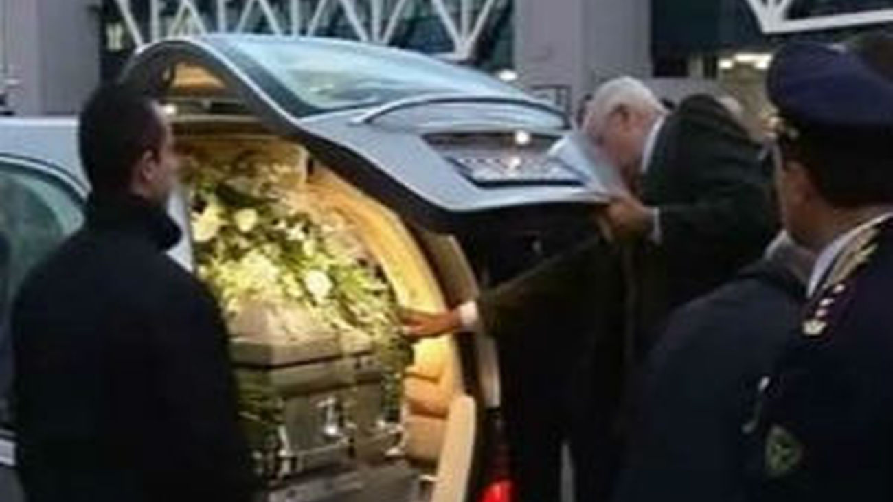 Llegan a Italia los restos mortales de Simoncelli para el último adiós