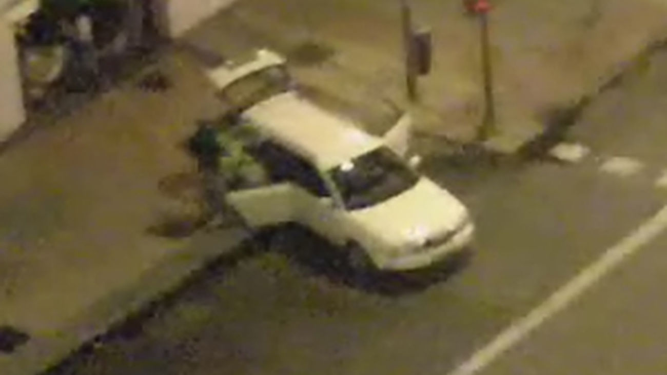 Roban una perfumería en Diego de León por el método del alunizaje