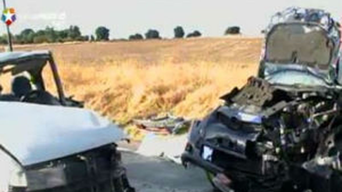 Un muerto y dos heridos leves en un choque frontal en la M-600 en Villanueva