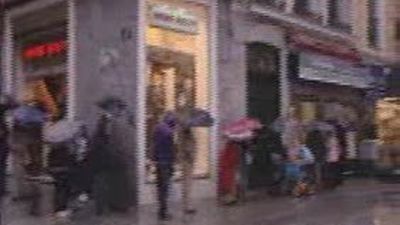 Doña Manolita comienza sus ventas navideñas estrenando nuevo local