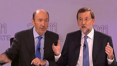 Rajoy Rubalcaba son recibidos como “presidentes” en sus respectivas sedes tras el debate
