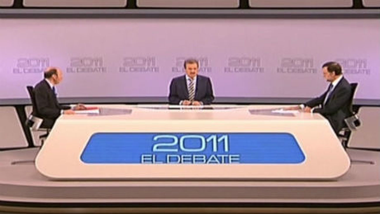 Rubalcaba y Rajoy se comprometen a colaborar para el fin definitivo de ETA