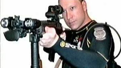 Breivik quiso hablar con los familiares de las víctimas de sus atentados