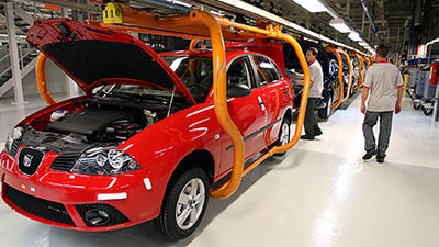 La facturación de la industria modera su  caída al 2,6% en mayo