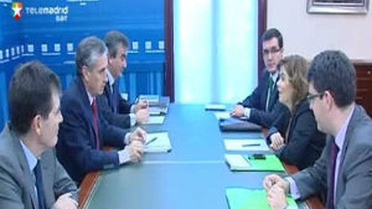 El Gobierno promete mantener informado al PP y acordar la posición en las cumbres