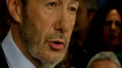 Rubalcaba presidirá el Grupo Socialista en el Congreso  e Iglesias será el portavoz en el Senado