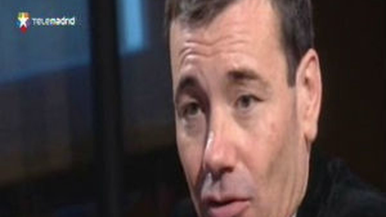 Gómez critica al gobierno de Zapatero por los recortes