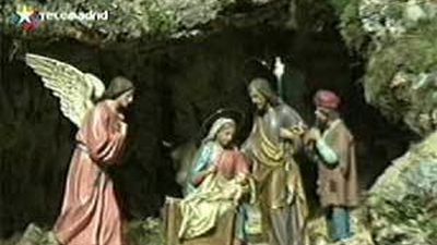 Aguirre inaugura el tradicional Nacimiento de la Casa de Correos