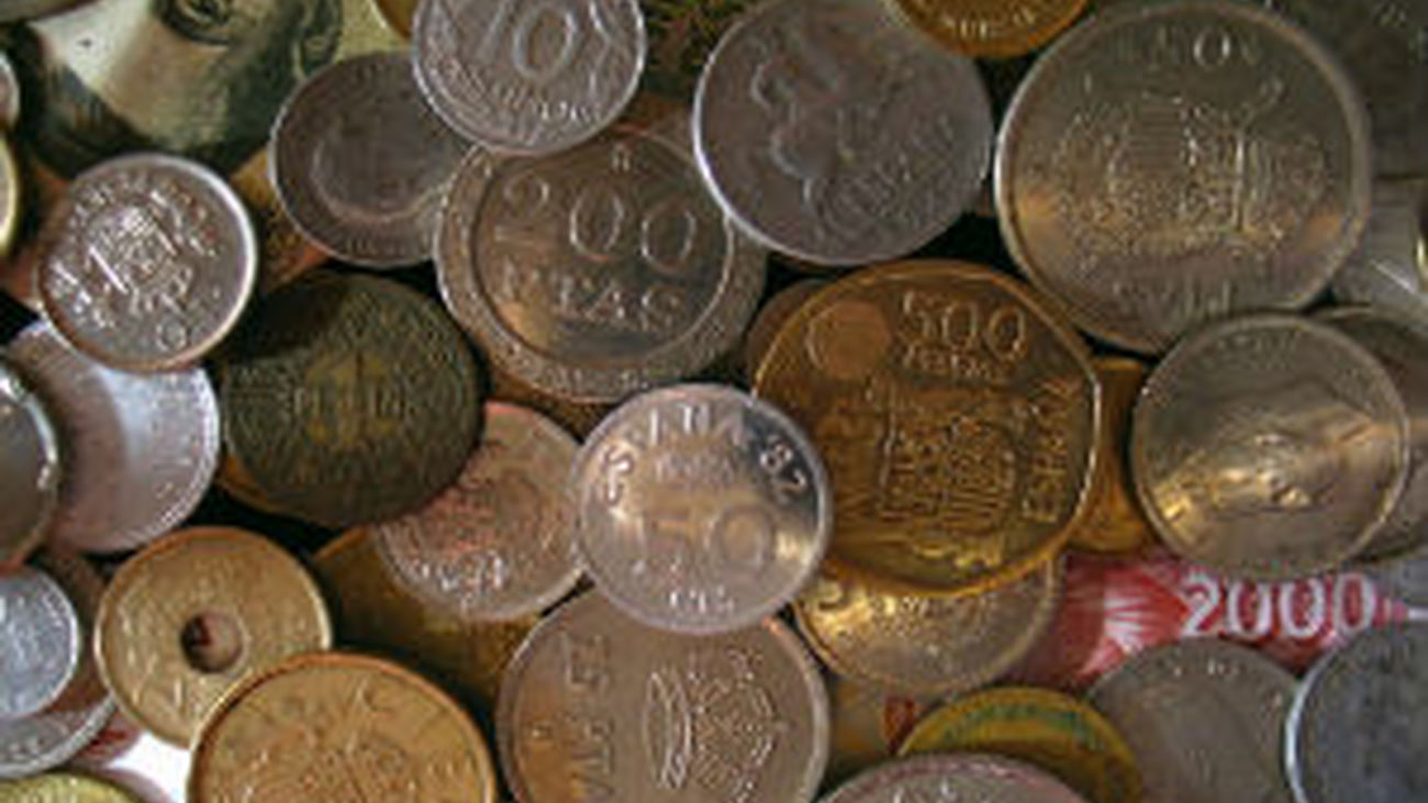 Tenemos todavía 282.700 millones de pesetas en los bolsillos