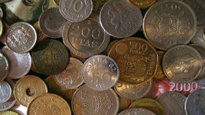 Tenemos todavía 282.700 millones de pesetas en los bolsillos